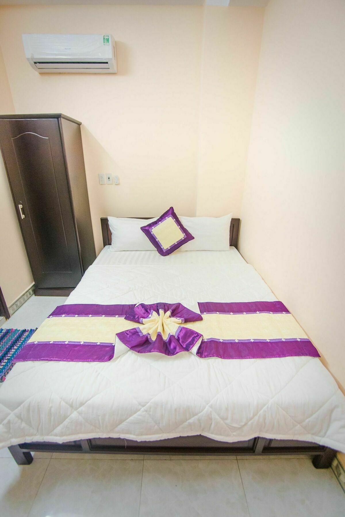 Oyo 117 Gina Hotel Đà Nẵng Kültér fotó