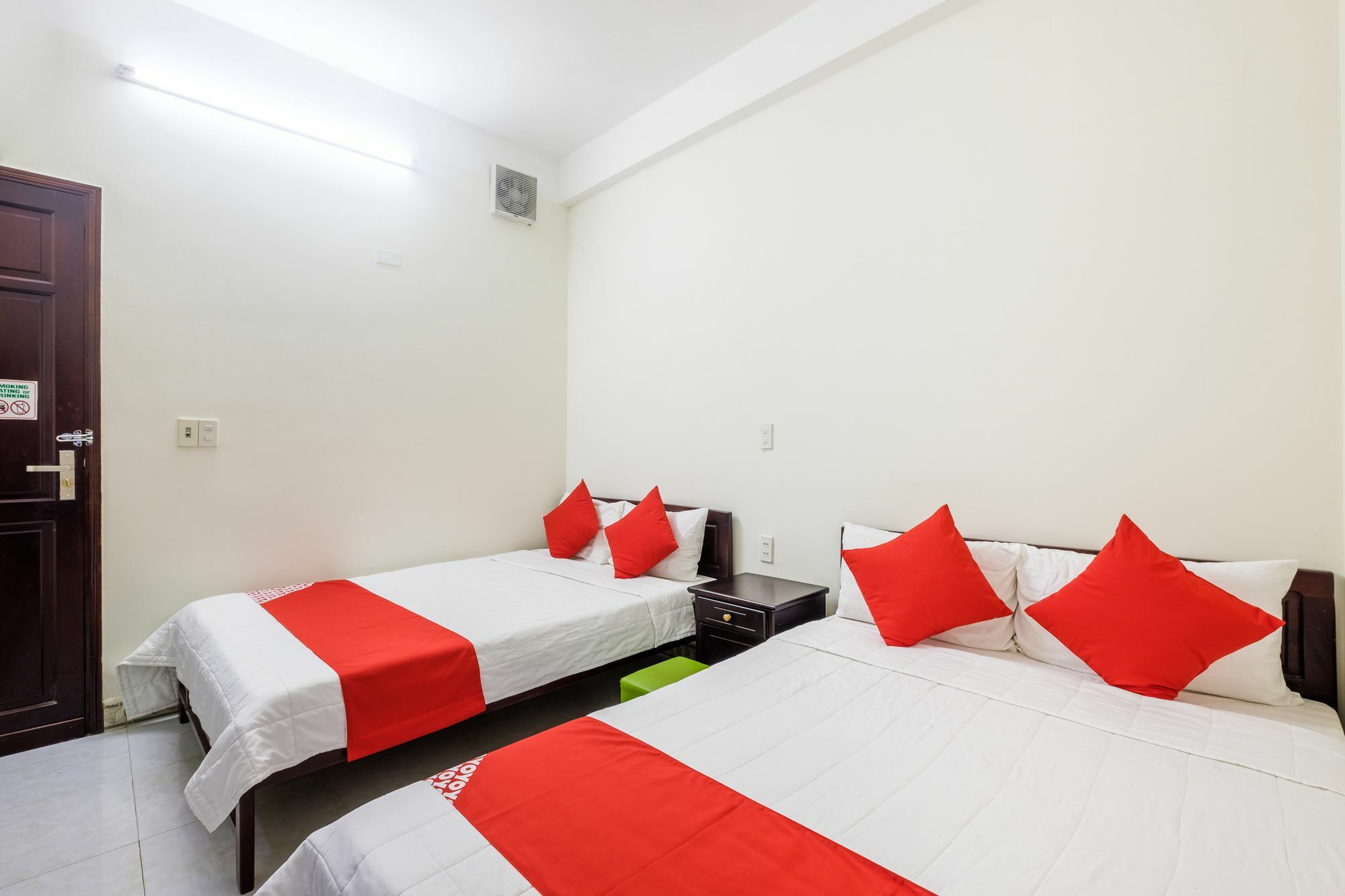 Oyo 117 Gina Hotel Đà Nẵng Kültér fotó