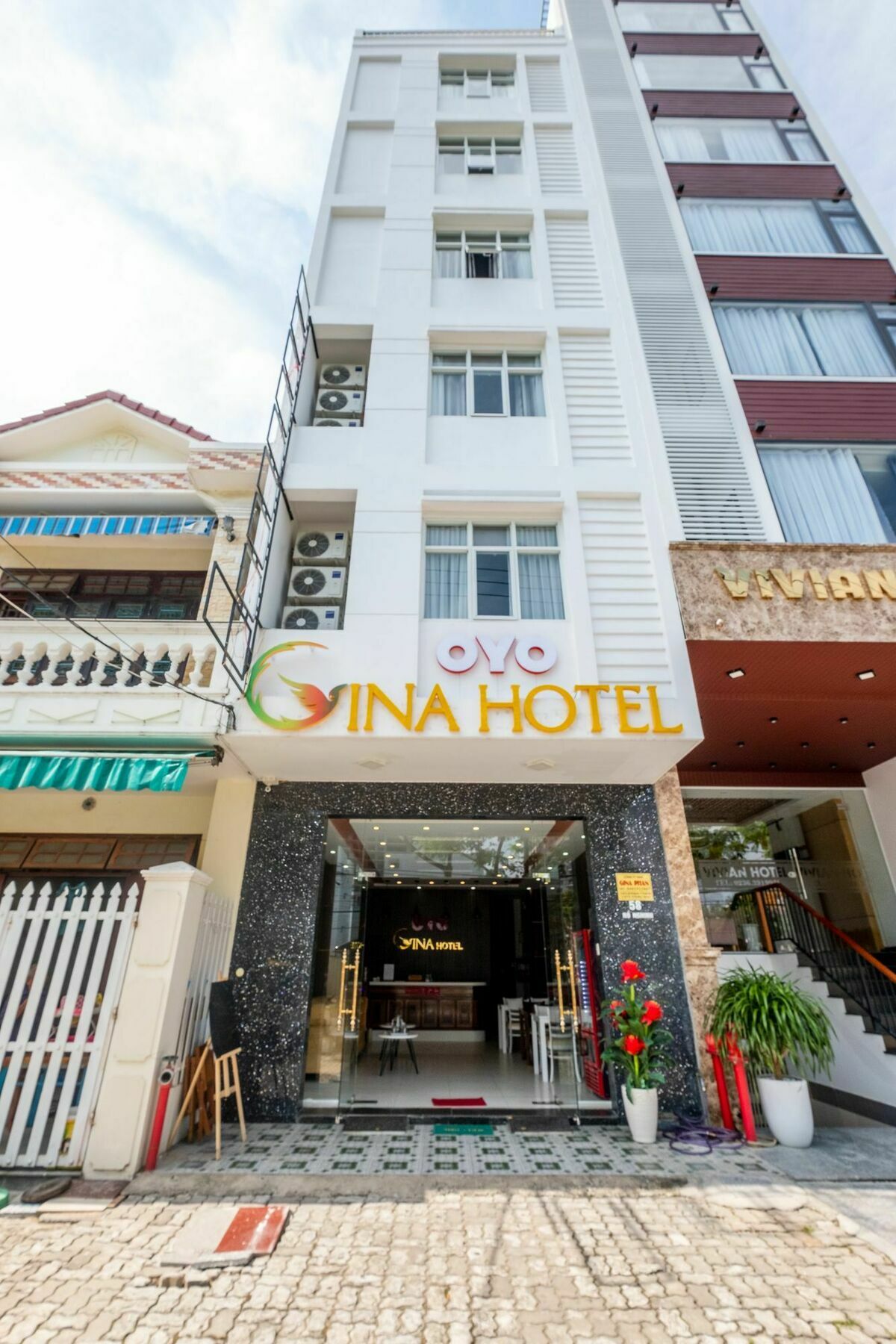 Oyo 117 Gina Hotel Đà Nẵng Kültér fotó